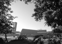 “Niemeyer” 